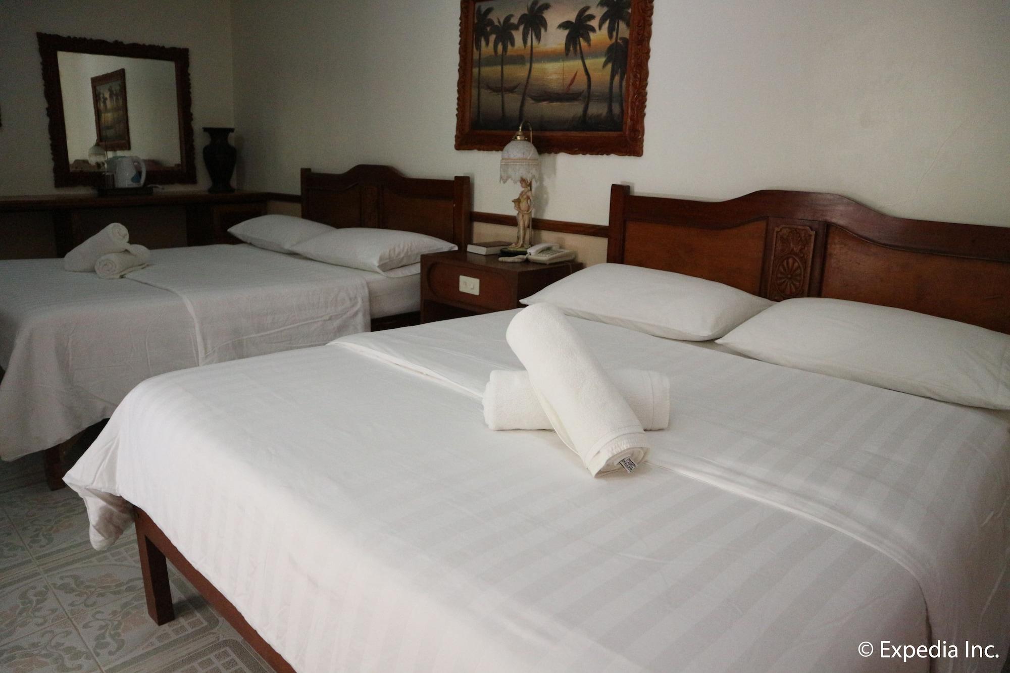 Tonglen Beach Resort Balabag  Buitenkant foto