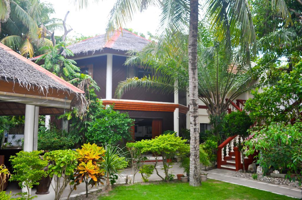 Tonglen Beach Resort Balabag  Buitenkant foto